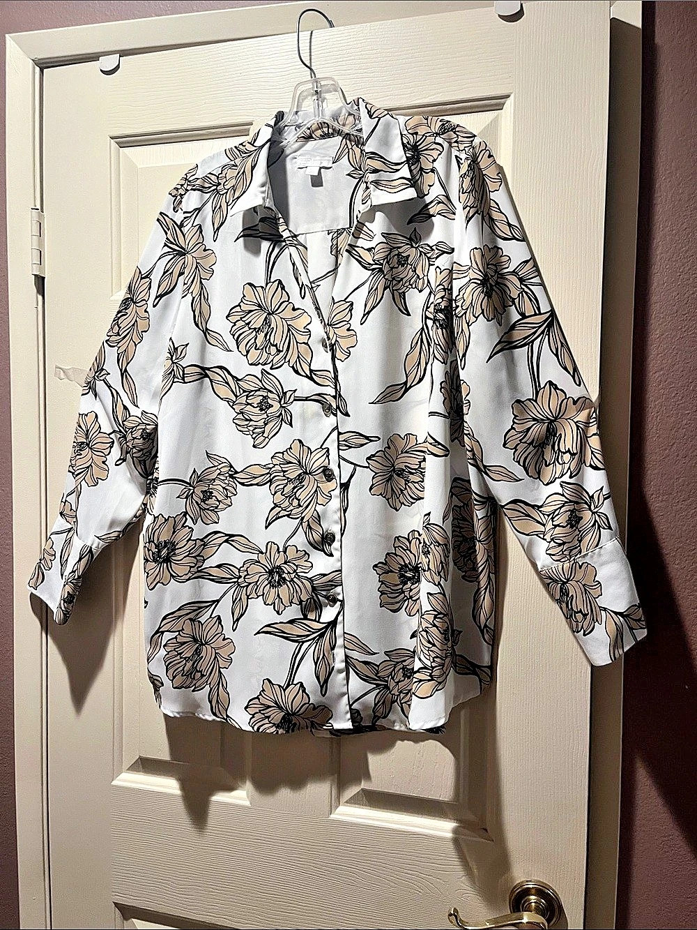 14th & Union Floral Button Down Shirt in White & Beige. X Large Like New